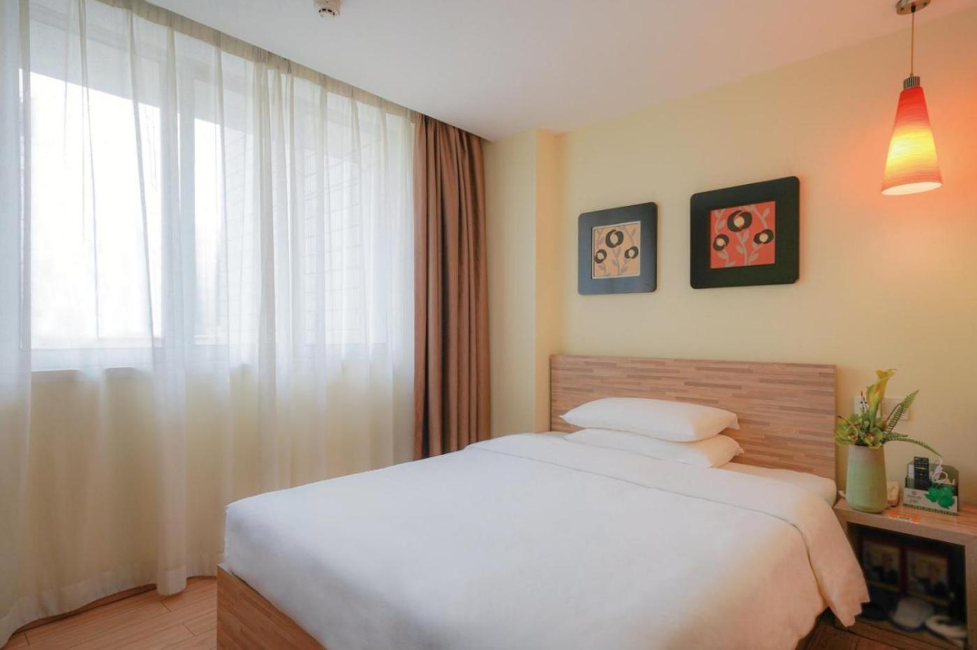 Guangdong Baiyun City Hotel Гуанджоу Екстериор снимка